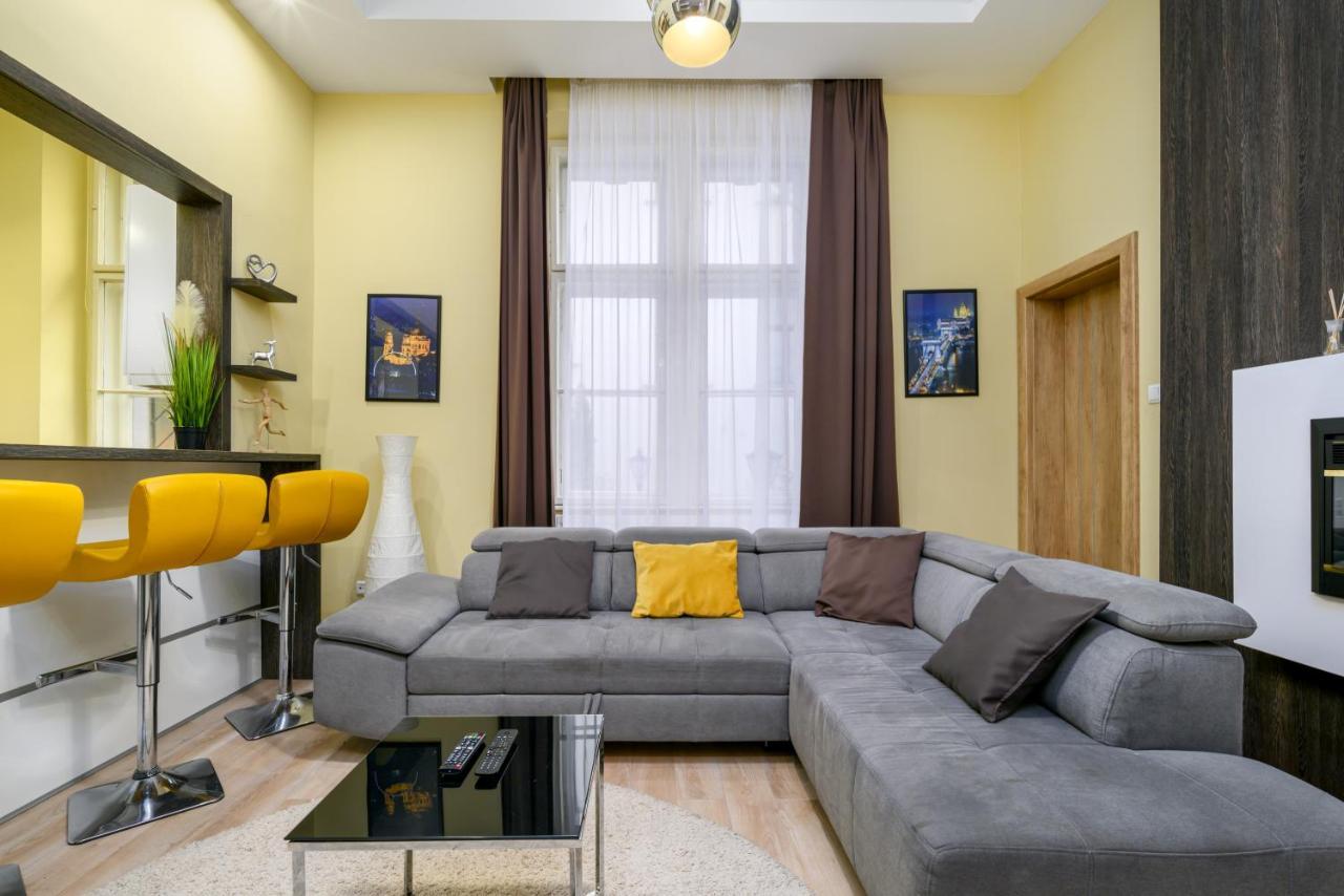 Downtown Deluxe-Two Bedroom Apartment With Sauna Budapest Esterno foto